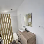 Apartament Accueillant T2 Avec Terrasse Privee La Rochelle (Charente-Maritime)