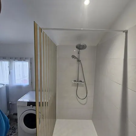 Accueillant T2 Avec Terrasse Privee